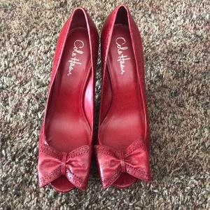 Women’s red heels size 9